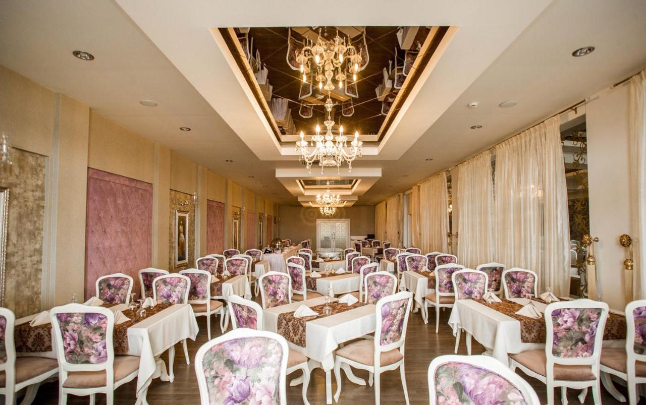 Vuni Palace Premium Hotel & Spa & Casino Beachfront Location ! Кіренія Екстер'єр фото